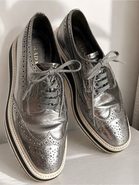 Prada Women’s Silver Metallic Platform Oxford Shoes EU 38